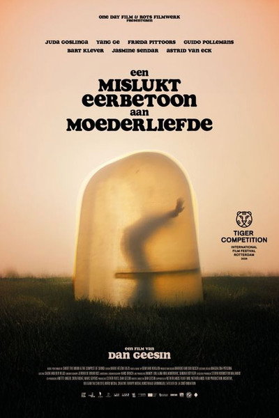 Póster de A Messy Tribute to Motherly Love