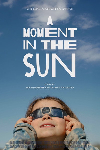 Póster de A Moment in the Sun