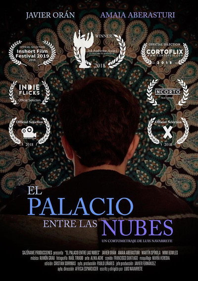 Póster de A Palace Between the Clouds