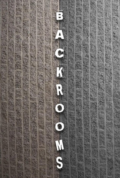 Póster de Backrooms