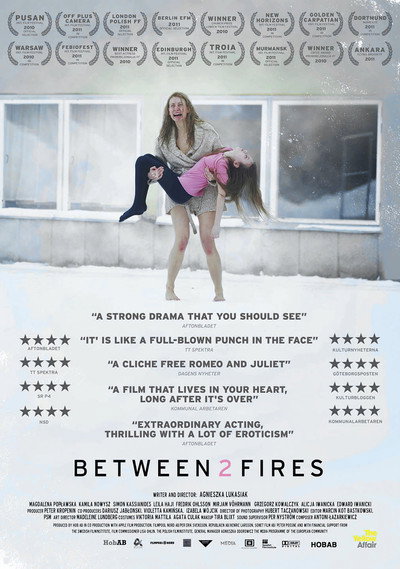 Póster de Between Two Fires
