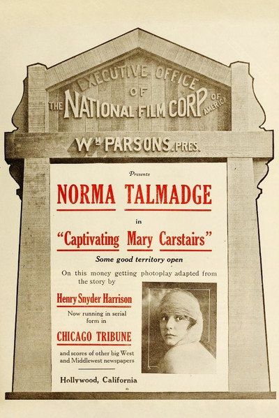 Póster de Captivating Mary Carstairs
