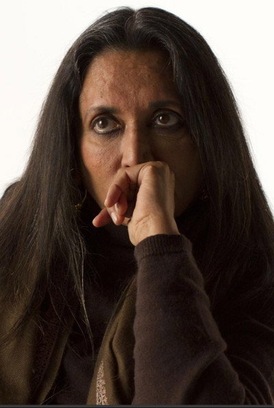 Póster de Deepa Mehta, in Profile