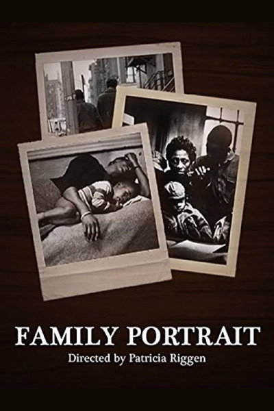 Póster de Family Portrait