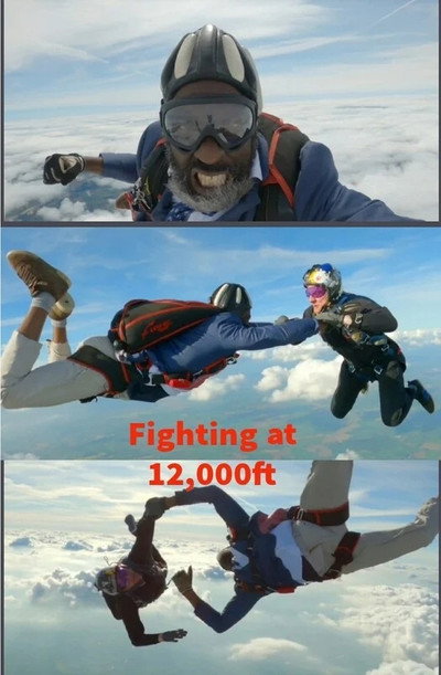 Póster de Fighting at 12,000ft