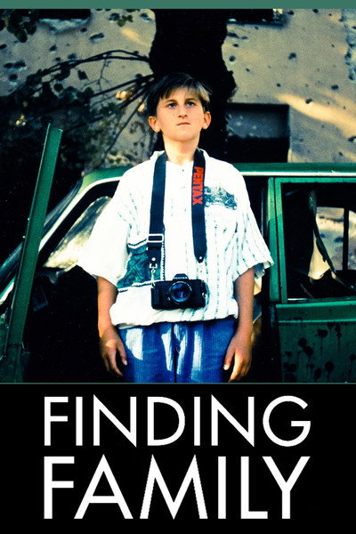Póster de Finding Family