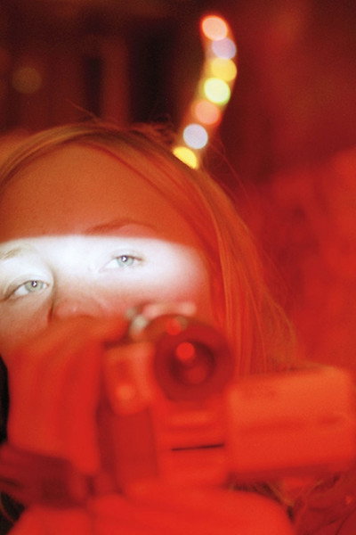 Póster de Girl with a video camera