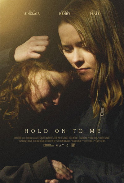 Póster de Hold on to Me