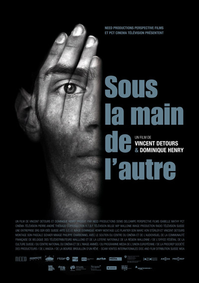 Póster de In Their Hands