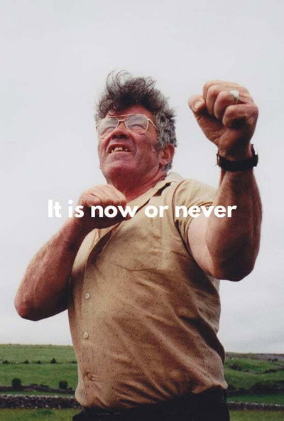 Póster de It's Now or Never
