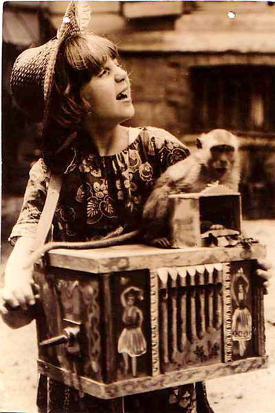 Póster de La petite chanteuse des rues