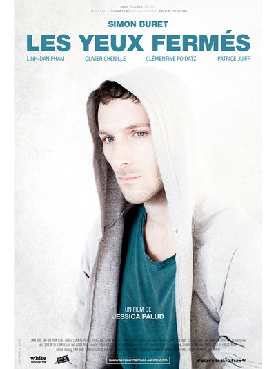 Póster de Les yeux fermés