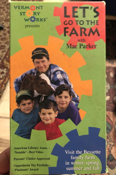 Póster de Let's Go to the Farm