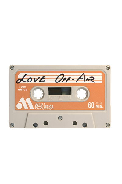 Póster de Love Off-Air