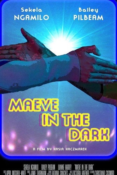 Póster de Maeve in the Dark