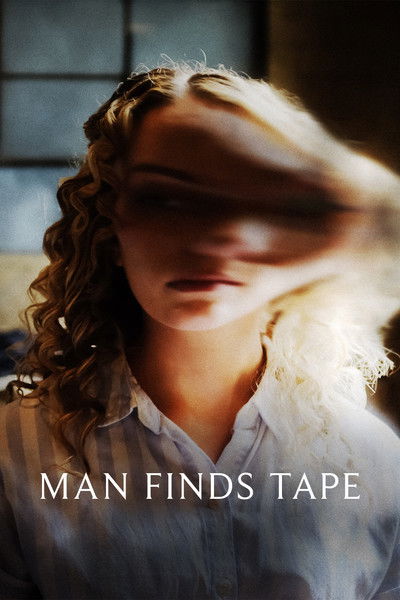 Póster de Man Finds Tape