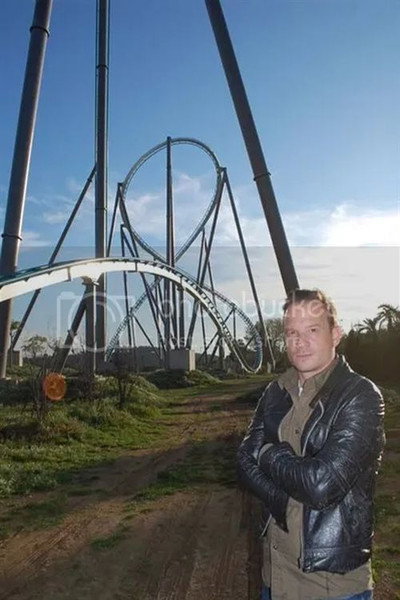 Póster de Man Vs. Ride
