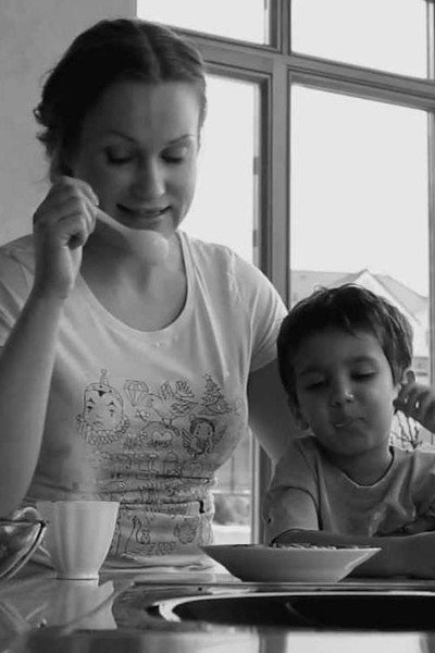Póster de Moms Are Simply Waiting for Us