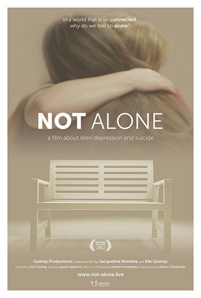 Póster de Not Alone