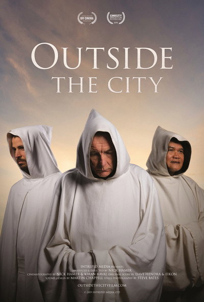 Póster de Outside the City