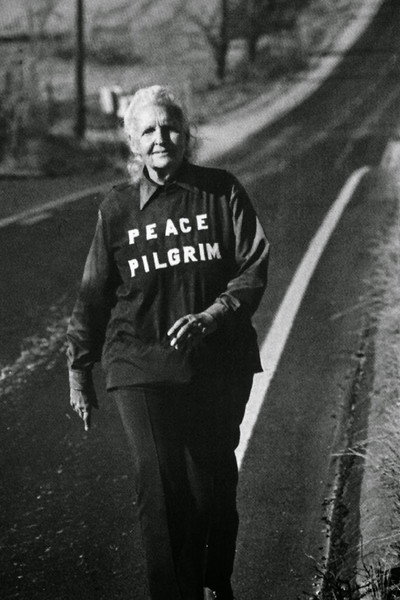 Póster de Peace Pilgrim: An American Sage Who Walked Her Talk