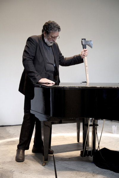 Póster de Piano Destruction Concert: Dada con Mama