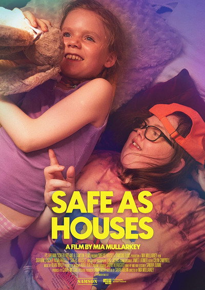 Póster de Safe as Houses