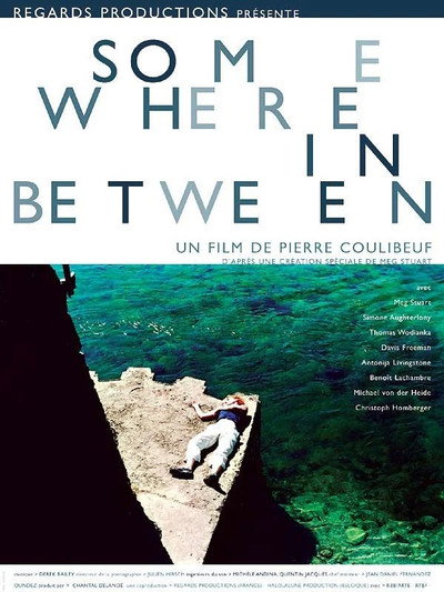 Póster de Somewhere in Between