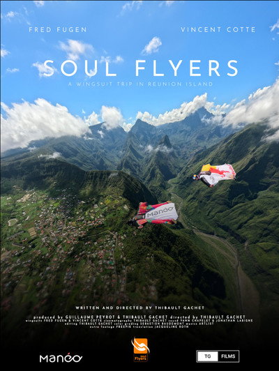 Póster de Soul Flyers - A wingsuit trip in Reunion Island