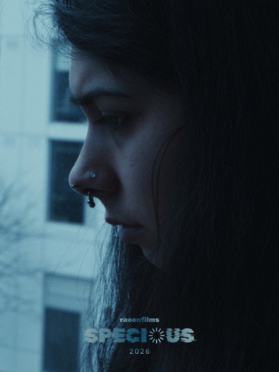 Póster de SPECIOUS