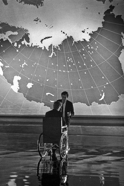 Póster de Stanley Kubrick Considers the Bomb