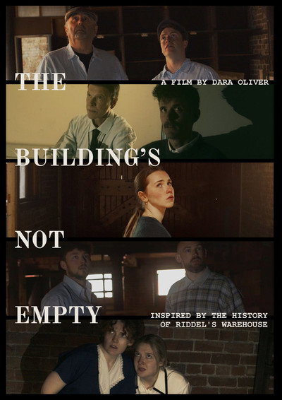 Póster de The Building Is Not Empty