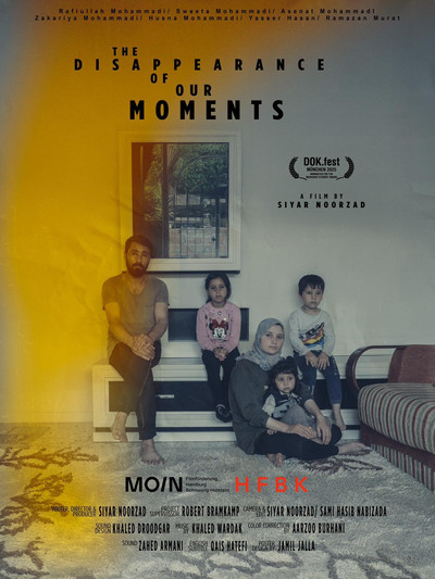 Póster de The Disappearance of Our Moments