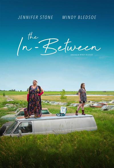 Póster de The In-Between