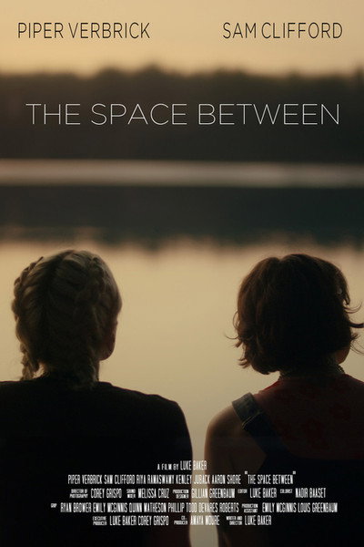 Póster de The Space Between