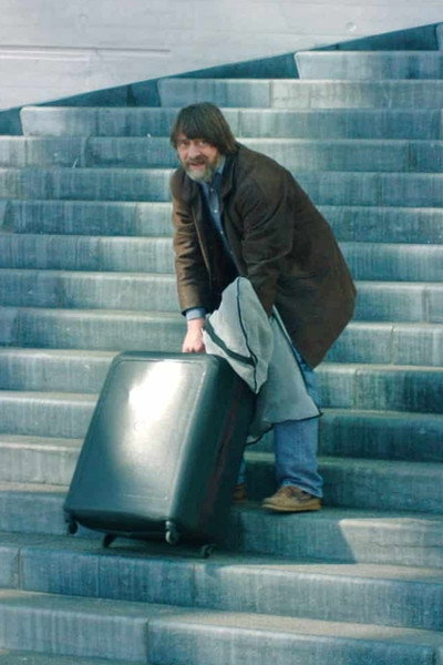 Póster de This Is Not a Suitcase