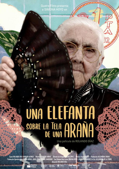 Póster de Una elefanta sobre la tela de una araña