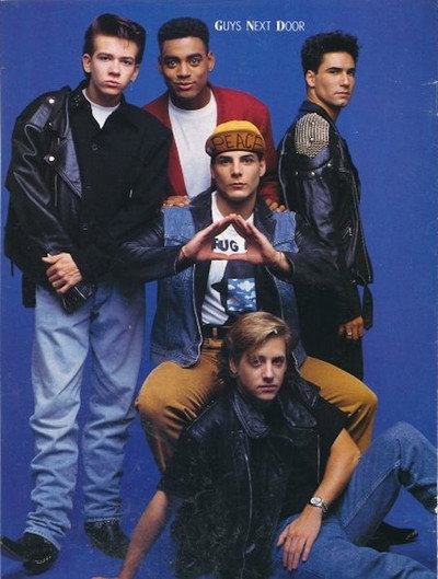 Póster de Guys Next-Door