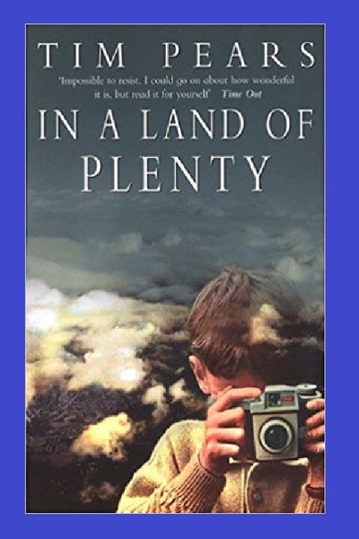 Póster de In a Land of Plenty