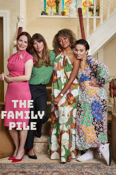 Póster de The Family Pile