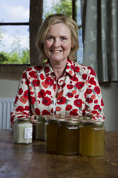 Póster de Wonder of Bees with Martha Kearney